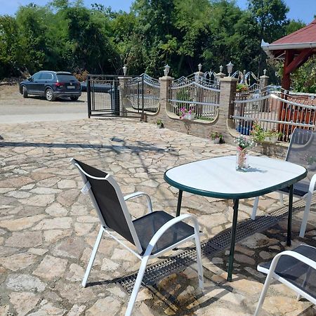 Apartman Raj Vrnjacka Banja Bagian luar foto